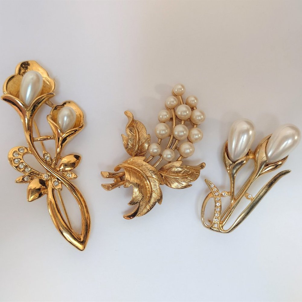 Vintage Gold-Tone & Faux Pearl Floral Pin Brooches Large Set of 3